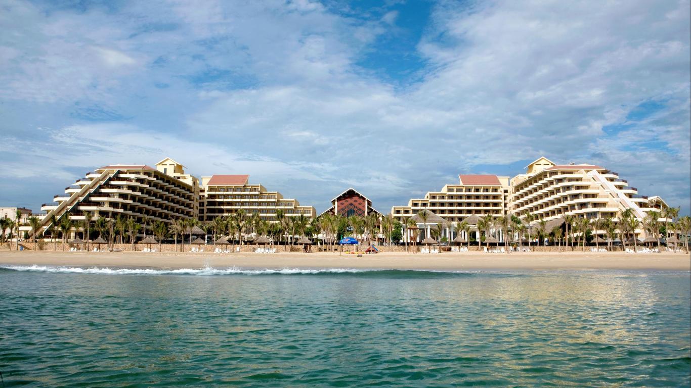 Crowne Plaza Danang by IHG