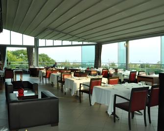 Kndf Marine Hotel - Istanbul - Restaurant