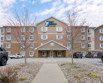 Extended Stay America Select Suites - Louisville - Airport - לואיסוויל - בניין