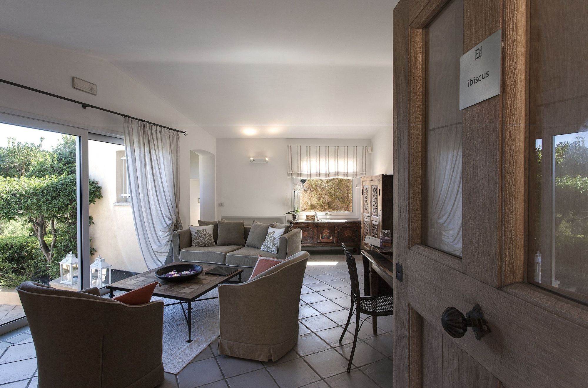 L'Ea Bianca Luxury Resort - ארצאקנה - סלון