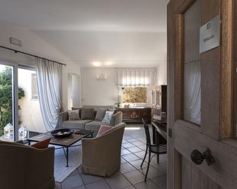 L'Ea Bianca Luxury Resort - ארצאקנה - סלון