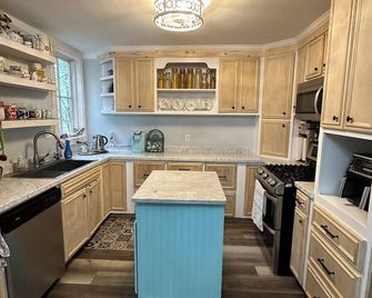 Charming 4-bedroom cottage with Hot Tub in Oxford - Oxford - Kitchen