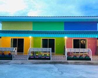 Bannrommai Sattahip - Sattahip - Building