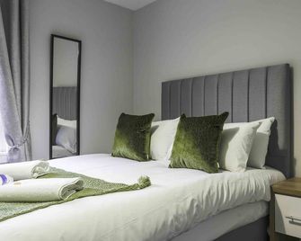 Pentland House - Bathgate - Bedroom