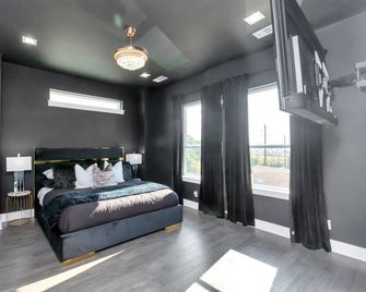 The Suite Spotdowntown Skyline View Sleeps 12 - Houston - Kamar Tidur