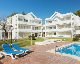Apartamentos Habitat - Puerto de Pollensa - Piscina