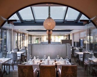 호텔 베드 부벤도르프 - 부벤도프 - 레스토랑