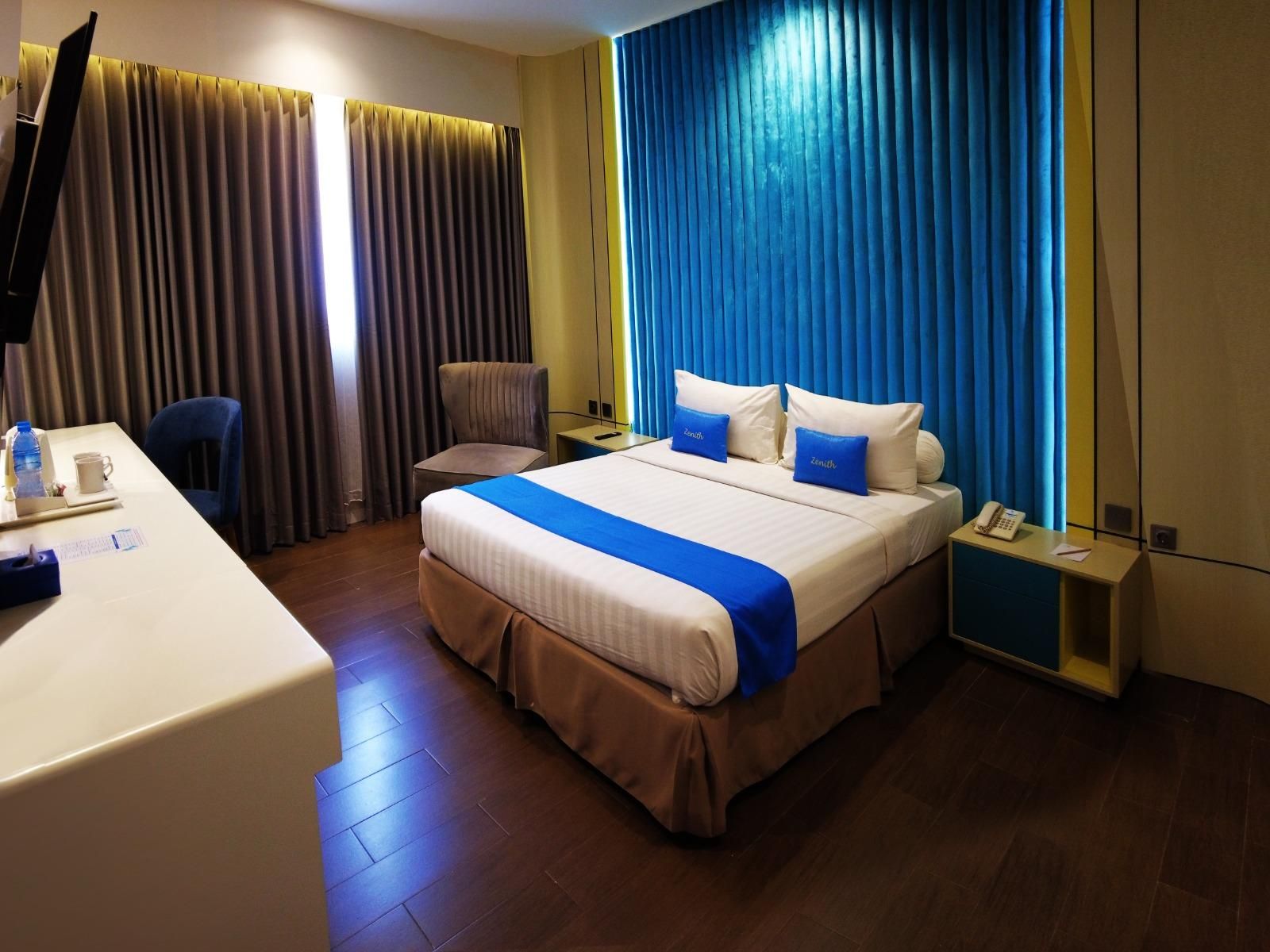 Zenith Hotel - Kendari - Schlafzimmer