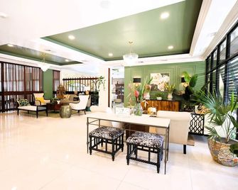 Courtleigh Hotel & Suites - Kingston - Vastaanotto