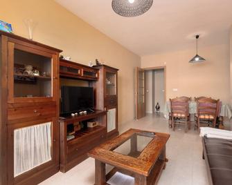 Sun, Golf and beach - San Luis de Sabinillas - Sala de estar