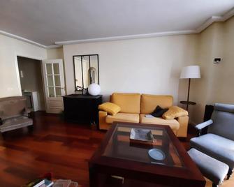 Estrada15 - Ávila - Living room