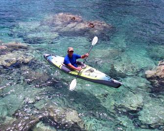 Jungle Love!, Private, Romantic Eco-Luxury Cottage, Hot Tub, Kayaks, Cabana - St. John - Gym