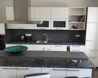 Charakterhaus - Neulengbach - Kitchen