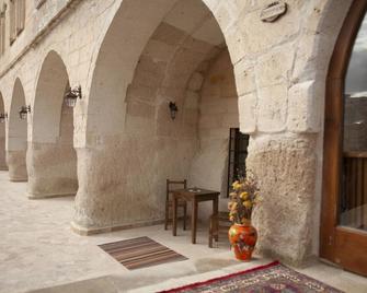 Narcissos Cave - Urgup - Budova
