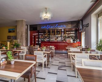Lh Hotel Medinek Old Town - Kutná Hora