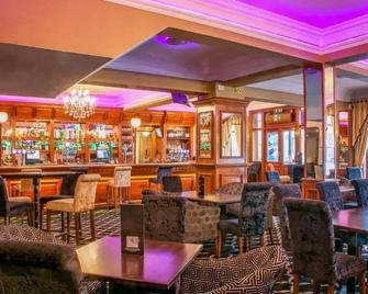 ذا ريفيل ستوك هوتل - بريدلنغتون - بار