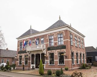 Hotel Spoorzicht & Spa - Groninga - Edificio