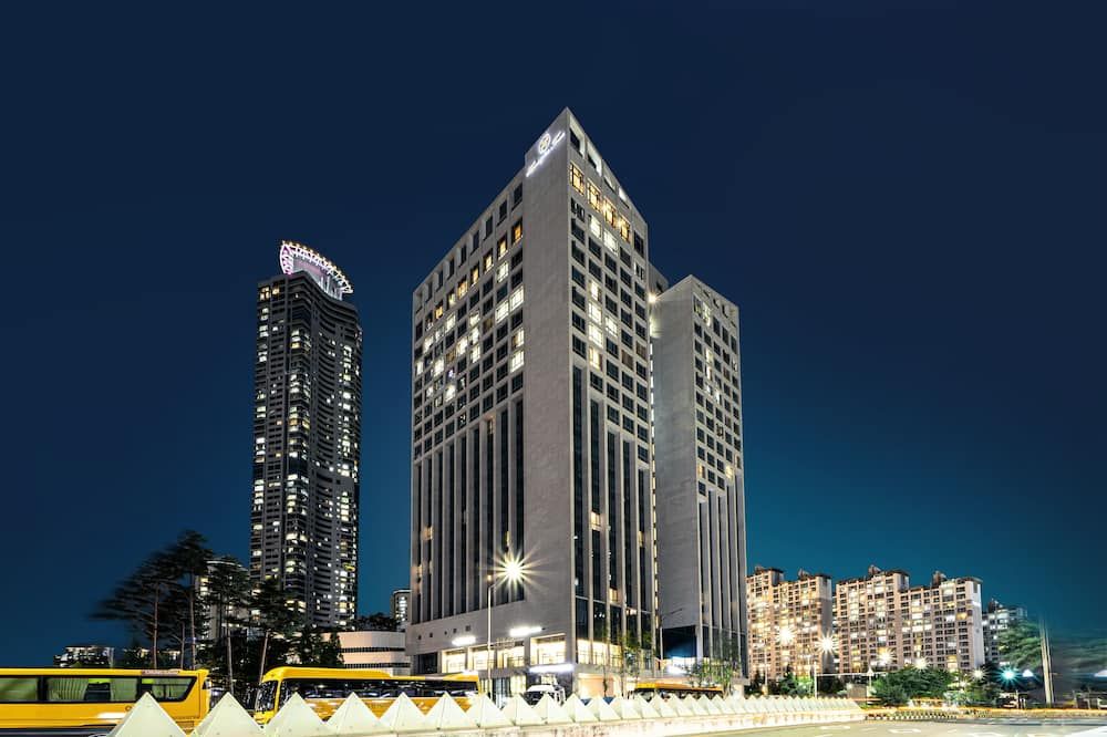 Plott Hotel Dongtan - Hwaseong - Gebouw