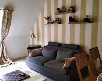Maison dans un environnement boisé très calme - Morlaix - Salon