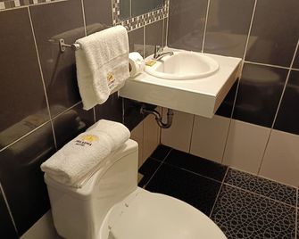 Pakarina Hotel - Machu Picchu - Baño