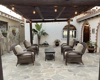 Gorgeous Beach Front Villa in La Salina - Gated Community - La Misión - Patio