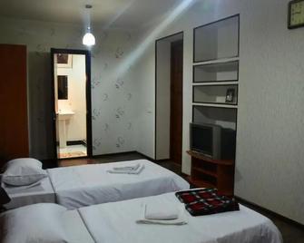 Hotel Old Villa Metekhi - Tbilisi - Bedroom