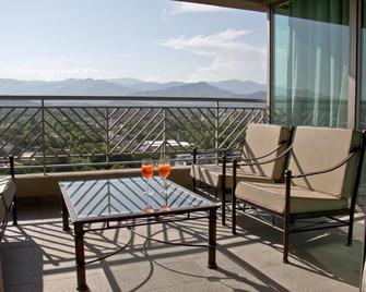 Amérian Executive Mendoza Hotel - Mendoza - Balcón
