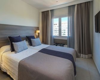 Cabot Tres Torres Apartamentos - Palma - Habitación