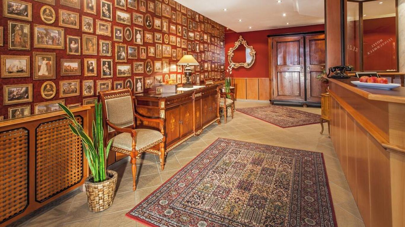 Cella Central Historic Boutique Hotel