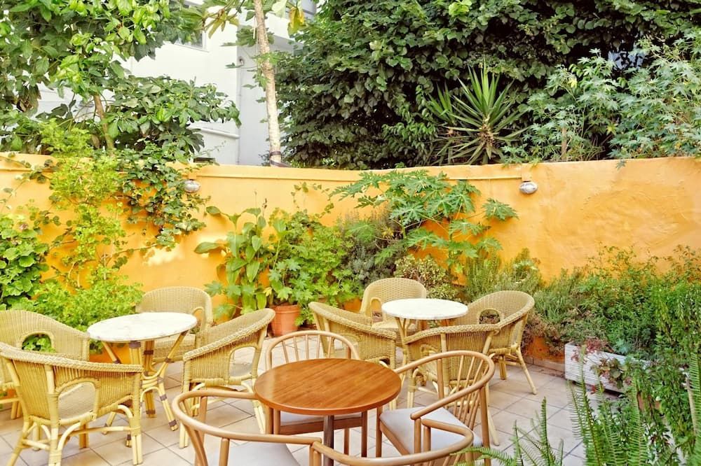 Savoy City Hotel - רודוס (עיר) - פטיו