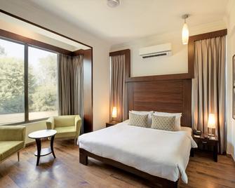 Lemon Tree Hotel Alwar - Alwar - Bedroom