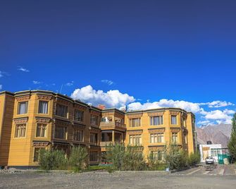 Hotel Grand Nubra - Hundar - Edificio