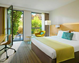 Courtyard by Marriott Montpellier - Montpellier - Bedroom