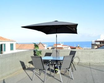 Zarco Suites by Sé Funchal - Funchal - Balcony