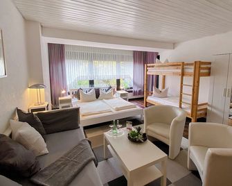 Heidehotel Anna - Soltau - Camera da letto