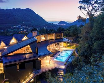 Future Found Sanctuary, Luxury Boutique Hotel By Newmark - Cape Town - Building