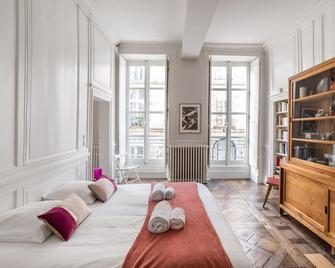 L'Alcôve - Volume et Elégance en coeur de ville - Rennes - Habitación
