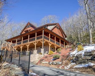 Tanawha Vista - Blowing Rock - Budova