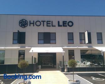 Hotel Leo - Monesterio - Edificio