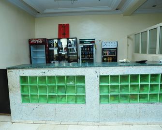 Richton Hotel & Suites - Abeokuta - Recepción