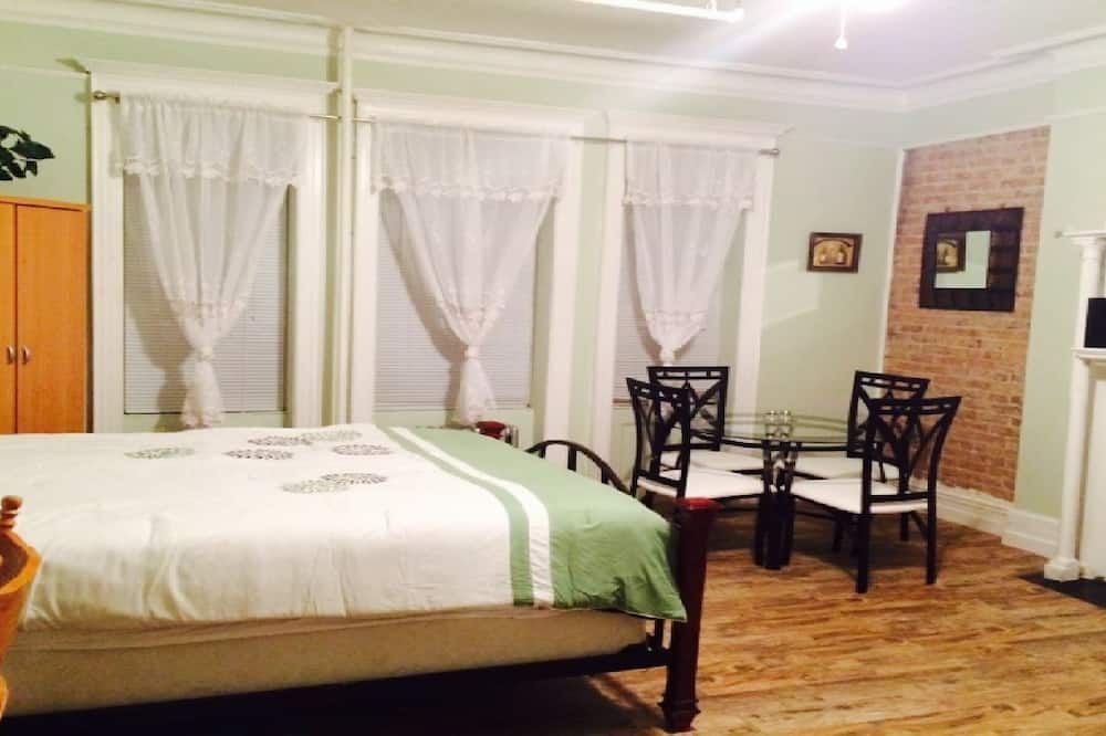 Spacious Studio High End Finishes - ניו יורק - חדר שינה