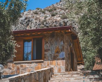 Natureland Efes Pension - Selçuk - Vista del exterior