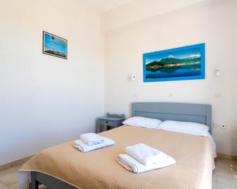 Vanas Apartments - Spétses