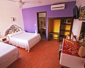 Hotel Mary Carmen - Cozumel - Bedroom
