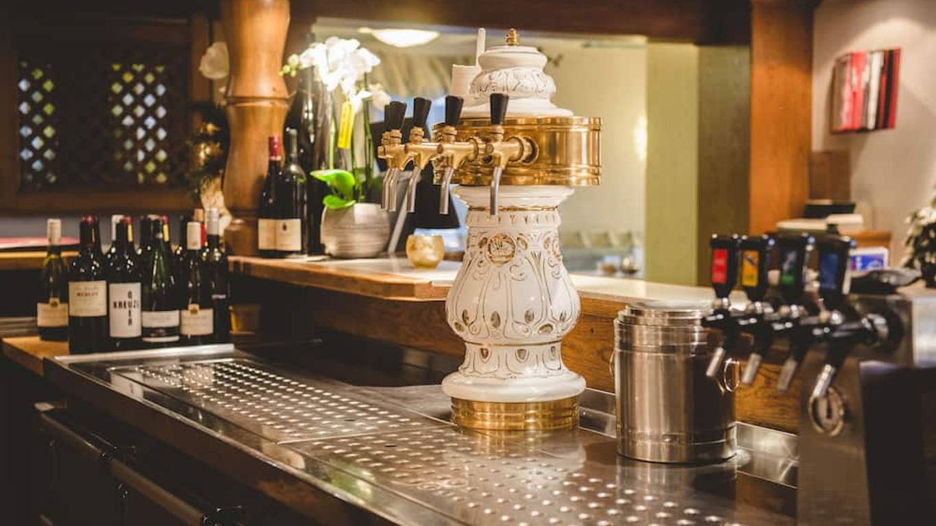 Hotel & Restaurant Zum Vater Rhein