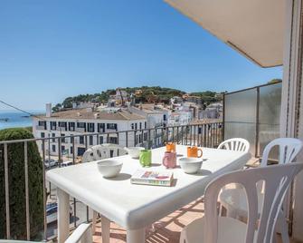 1MARS 02 - Basic 3 bedrooms apartment in fron of the beach of Llafranc - Llafranc - Balkon