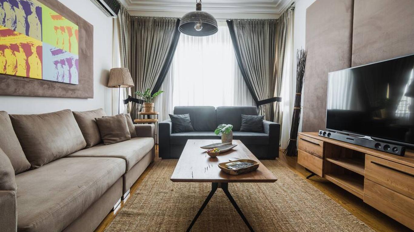 Acropolis Exclusive Residences