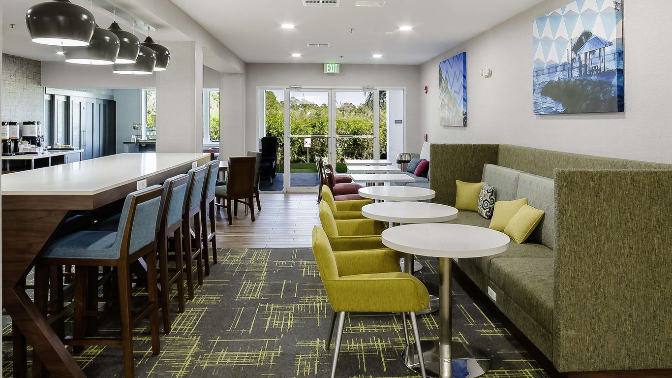 هامبتون إن بورت شارلوت