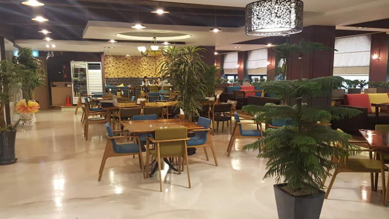 Hotel Noblesse