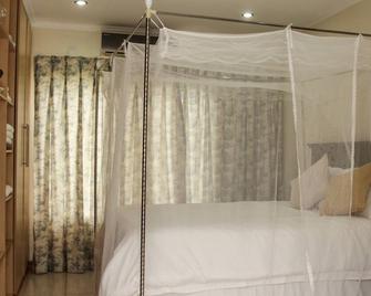 Apartments at 14 Mombo Road - Blantyre - Bedroom